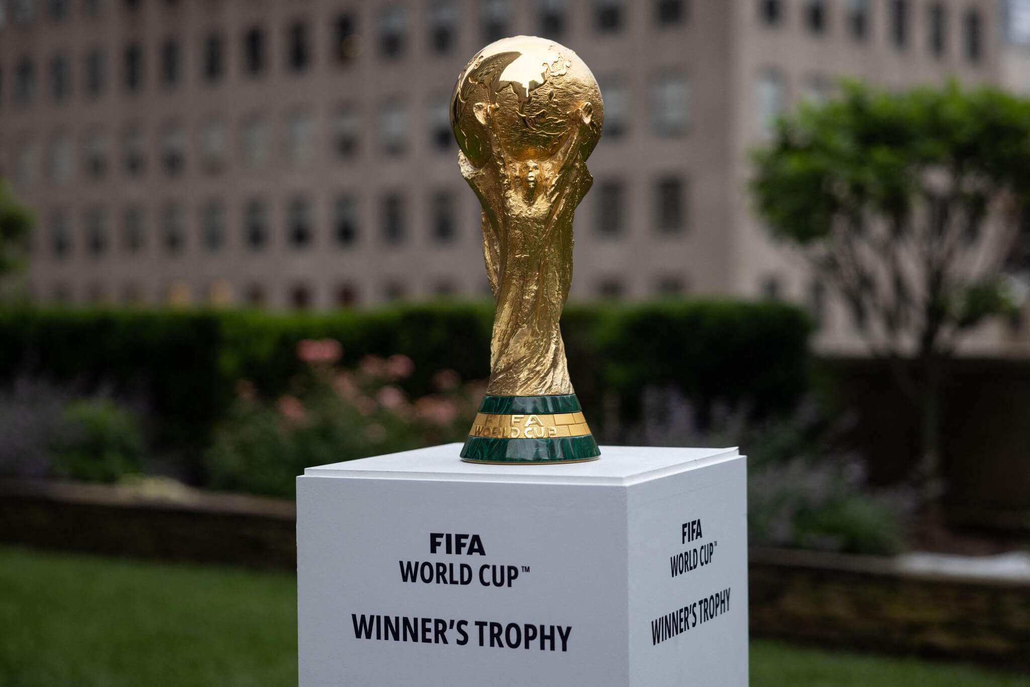 大力神杯 - 2026世界杯奖杯